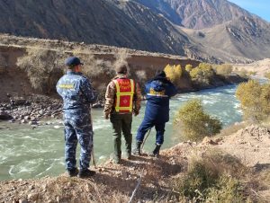 Жумгал: Дайынсыз болуп жаткан эки адамды издөө уланууда