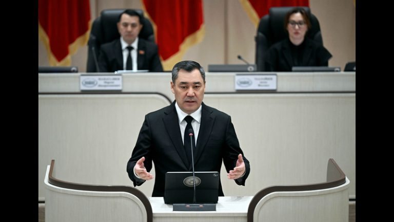 Садыр Жапаров жабыр тарттым деген ишкерлердин иши кайра каралаарын билдирди